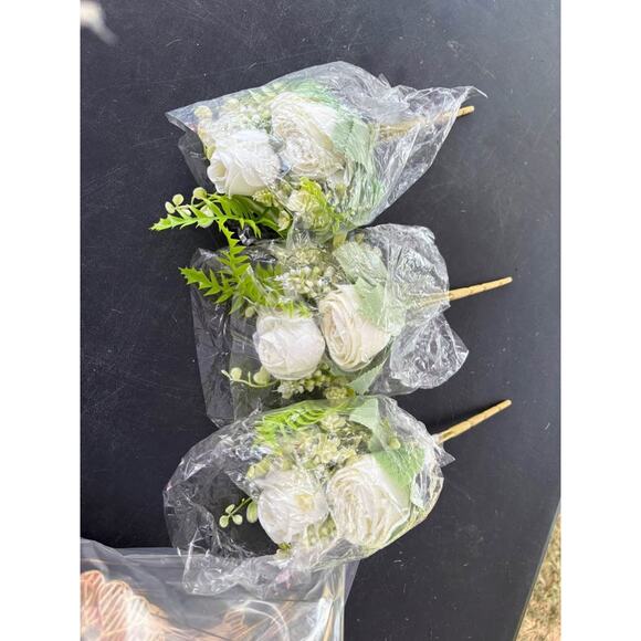 Flower bundle - Picture 6 of 10